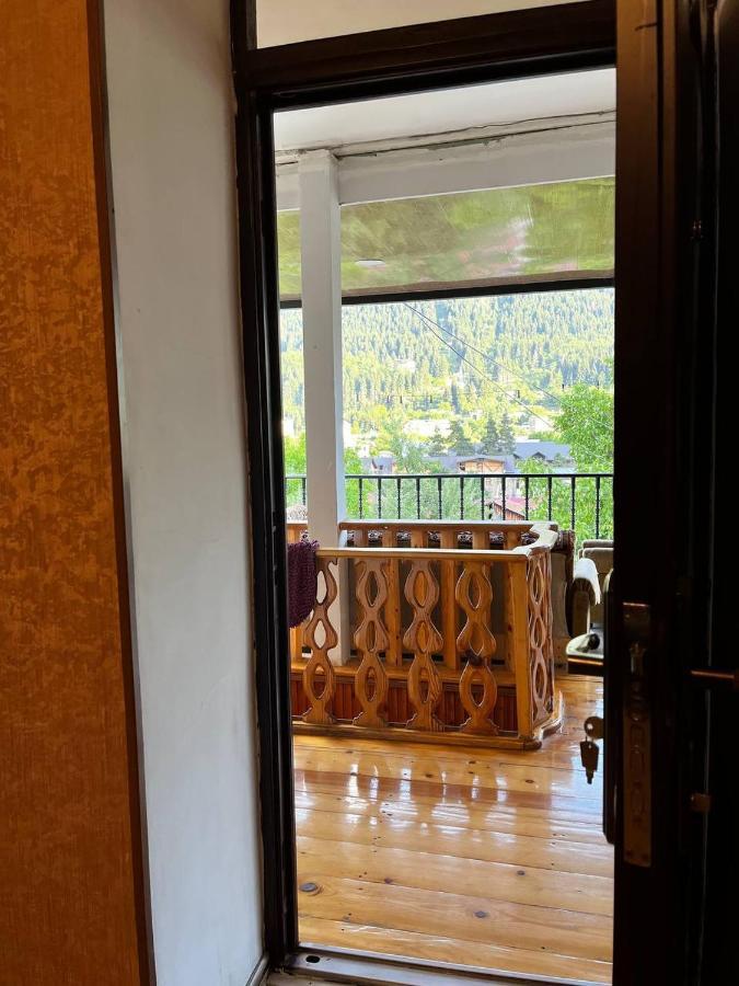 Guesthouse Data Mestia Eksteriør billede